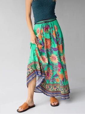 NATURAL LIFE Milena Green Floral Boho Maxi Skirt with Tassel Tie